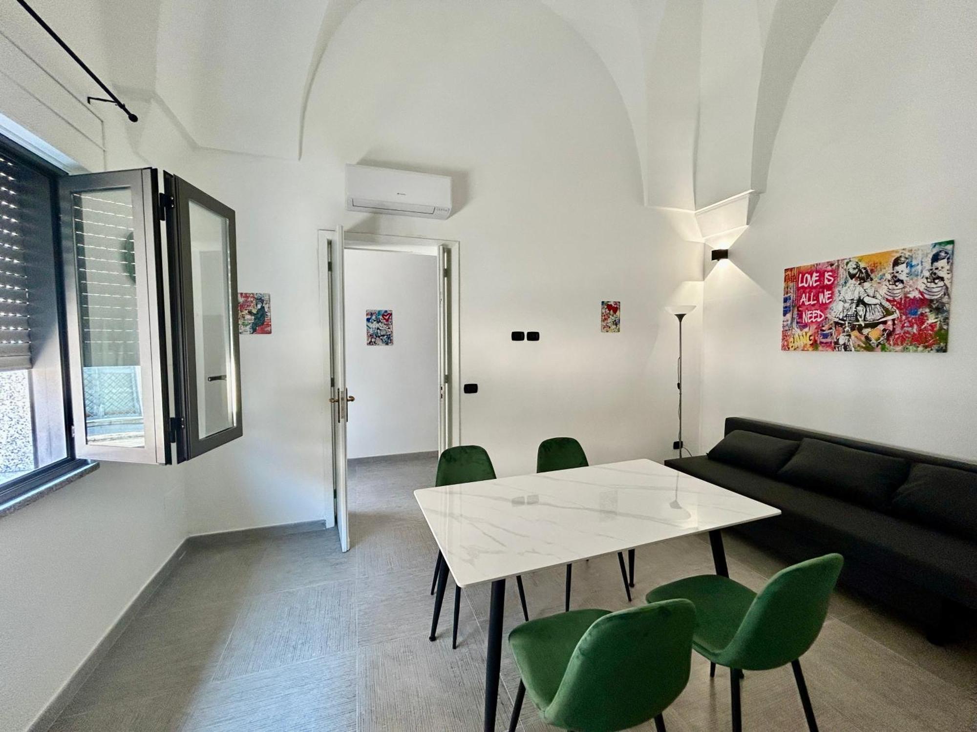 Nonno Uccio Apartment Castri di Lecce Bagian luar foto