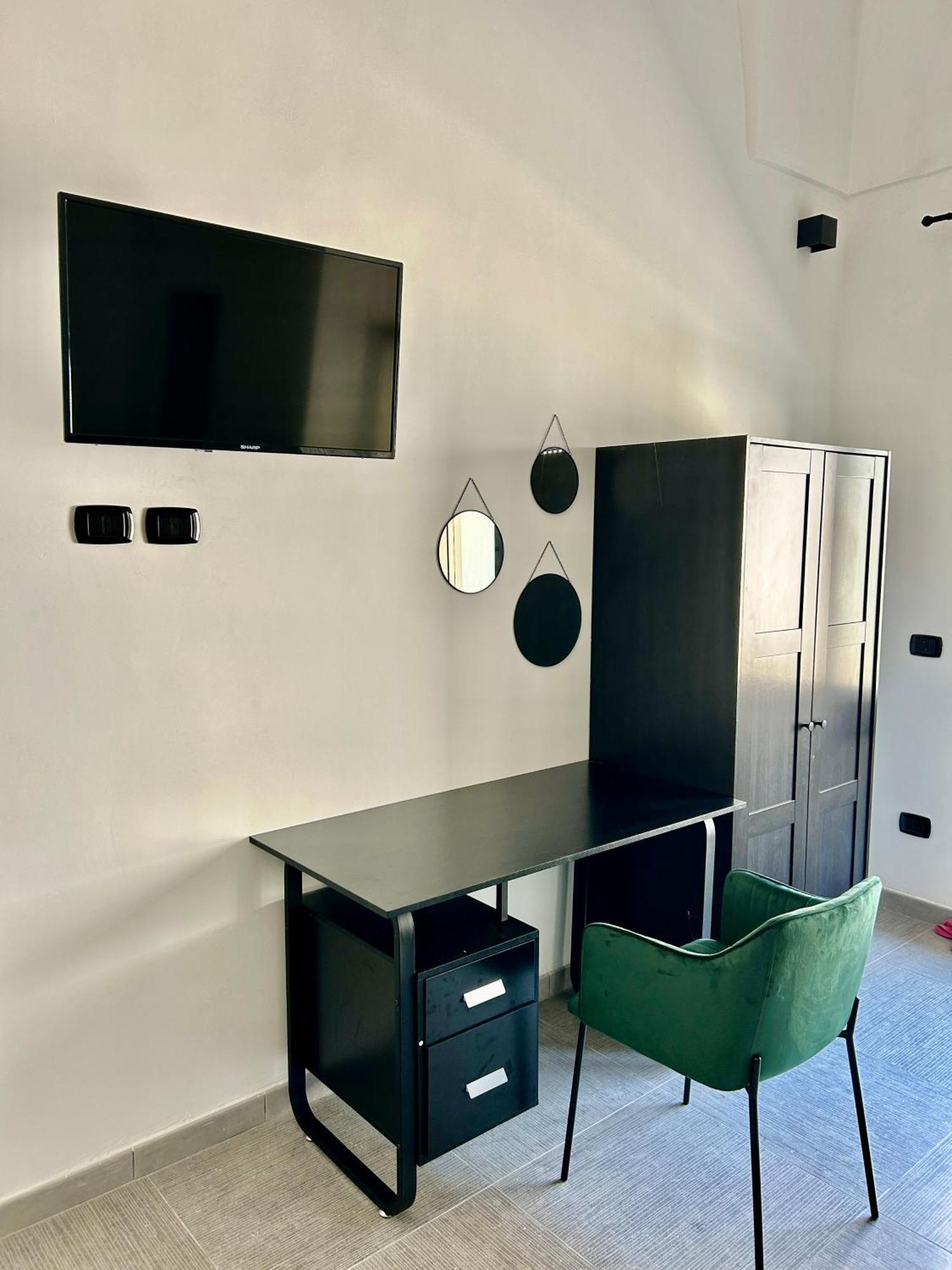 Nonno Uccio Apartment Castri di Lecce Bagian luar foto